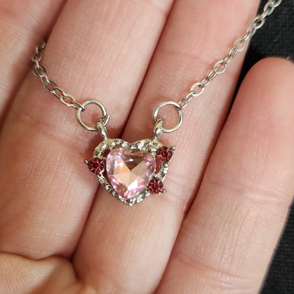 Source Unknown Pink and Silver Heart Necklace